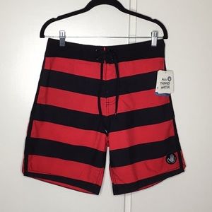 New men’s Body Glove shorts.